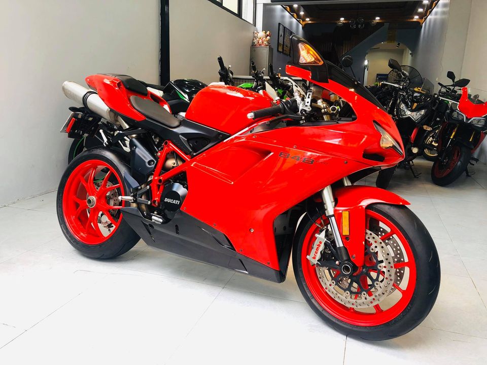bán xe Ducati 848 EVO đời 2012 giá 1xx triệu