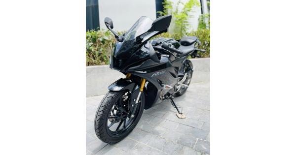 Bán xe Yamaha R15 v4 cũ giá 5x triệu