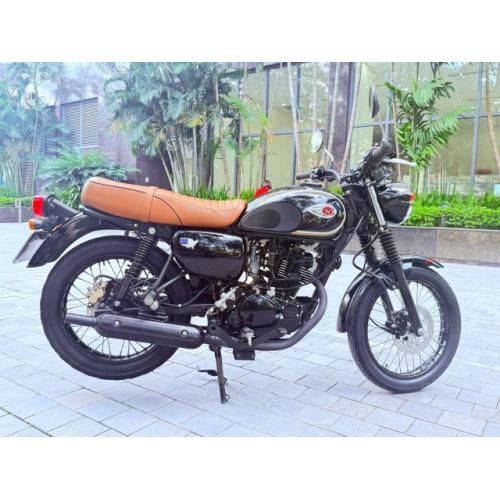 Bán xe Kawasaki W175 giá 4x triệu biển Hà Nội 2019 Bán xe Kawasaki W175 giá 4x triệu biển Hà Nội 2019