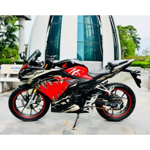 HonDa CBR 150R 2022 giá 3x triệu HonDa CBR 150R 2022 giá 3x triệu
