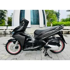 Đôi xe Honda Air Blade 125 FI cũ giá 1x triệu
